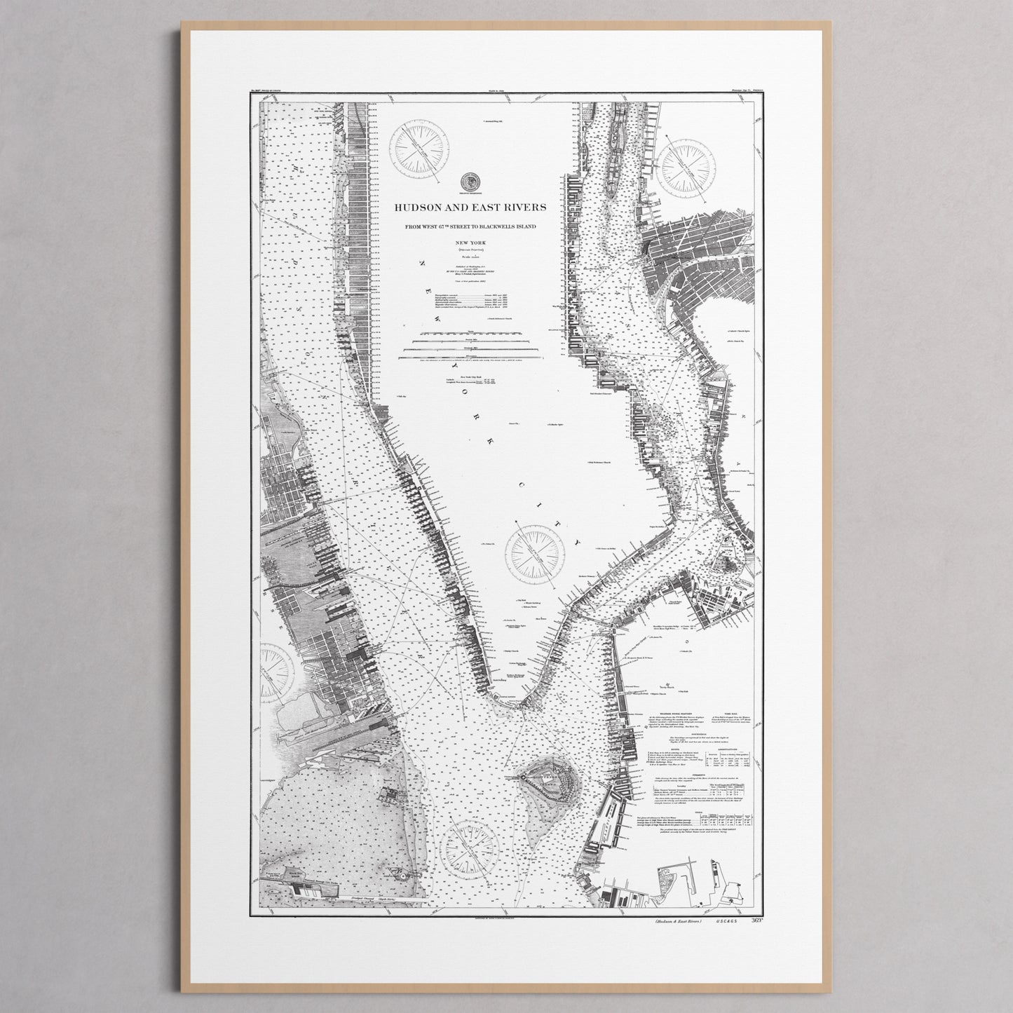 Hudson and East Rivers 1900 - L (60x90 cm / 24x36″) Natural Frame